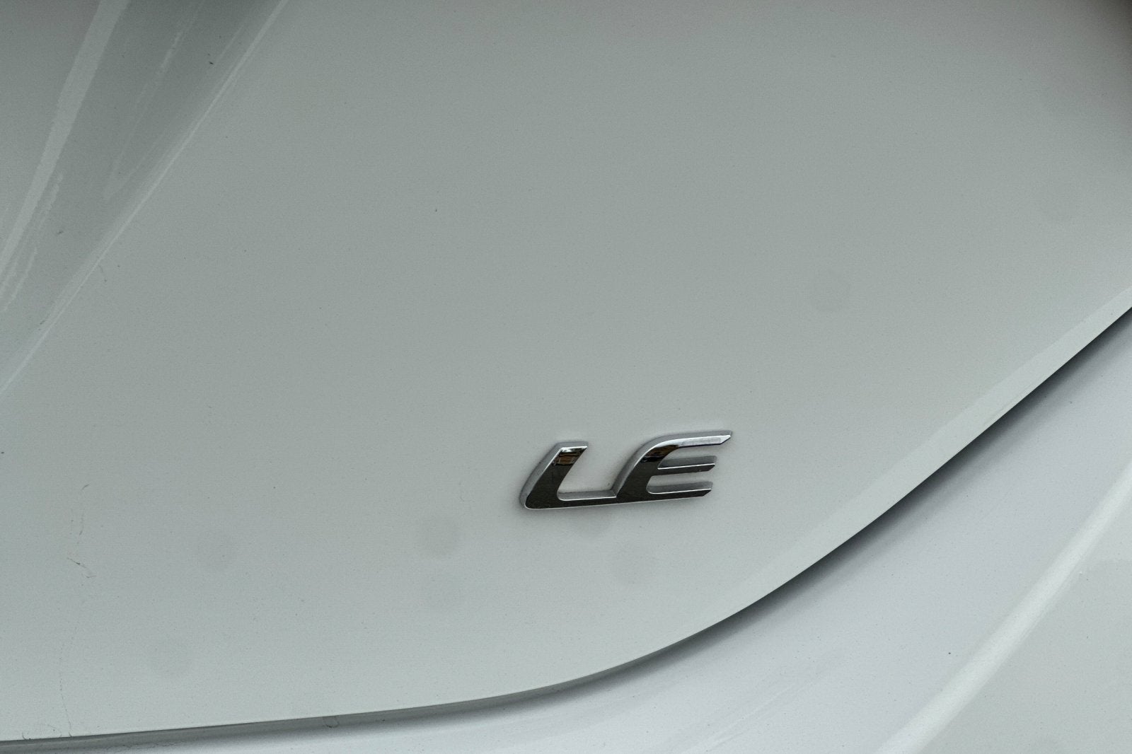 2015 Toyota Corolla LE Plus 4D Sedan