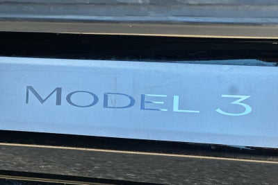 2019 Tesla Model 3 Long Range 4D Sedan