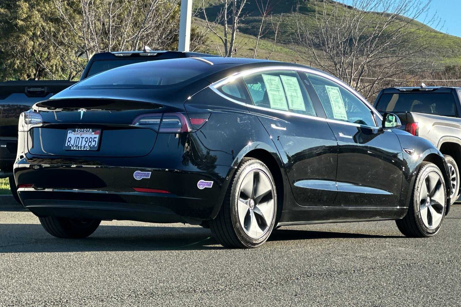 2019 Tesla Model 3 Long Range 4D Sedan