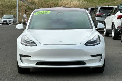 2018 Tesla Model 3 Long Range 4D Sedan