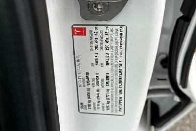 2018 Tesla Model 3 Long Range 4D Sedan