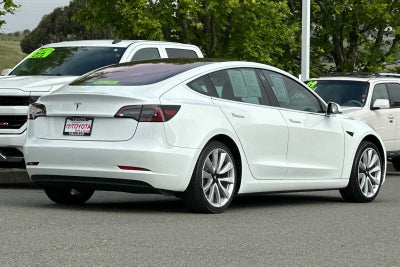 2018 Tesla Model 3 Long Range 4D Sedan