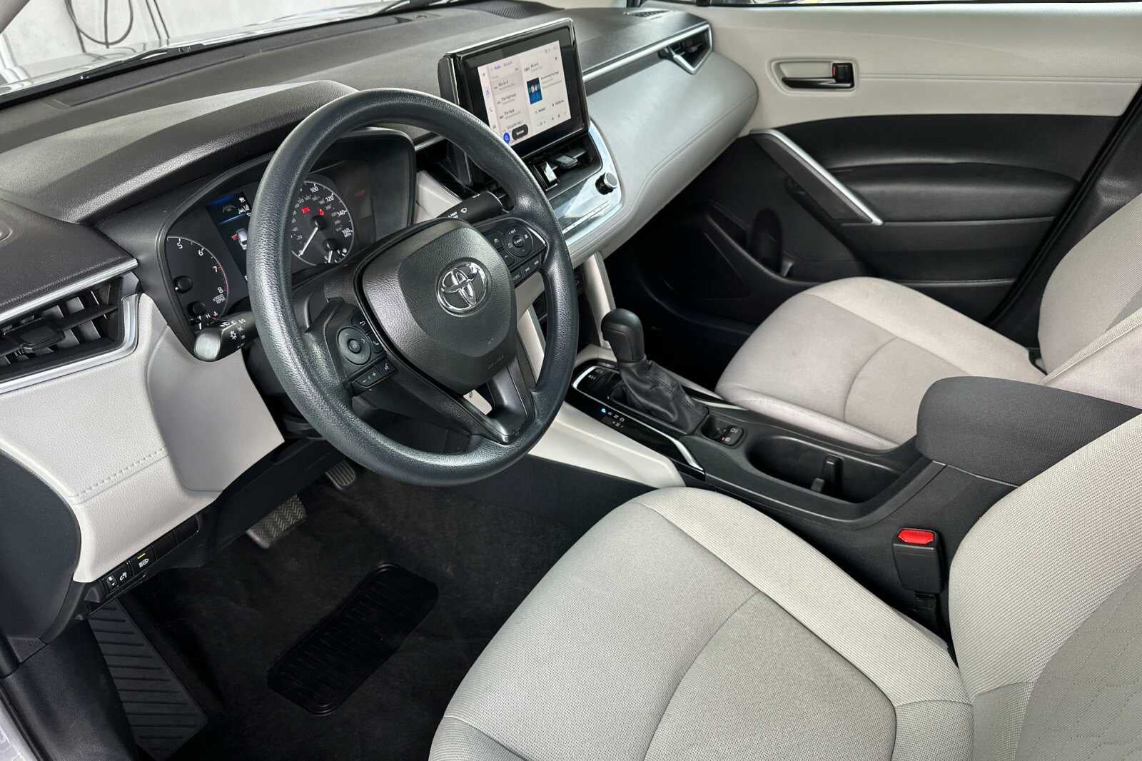 2024 Toyota Corolla Cross L
