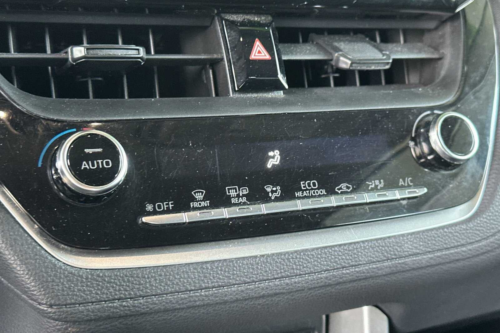 2022 Toyota Corolla Cross LE