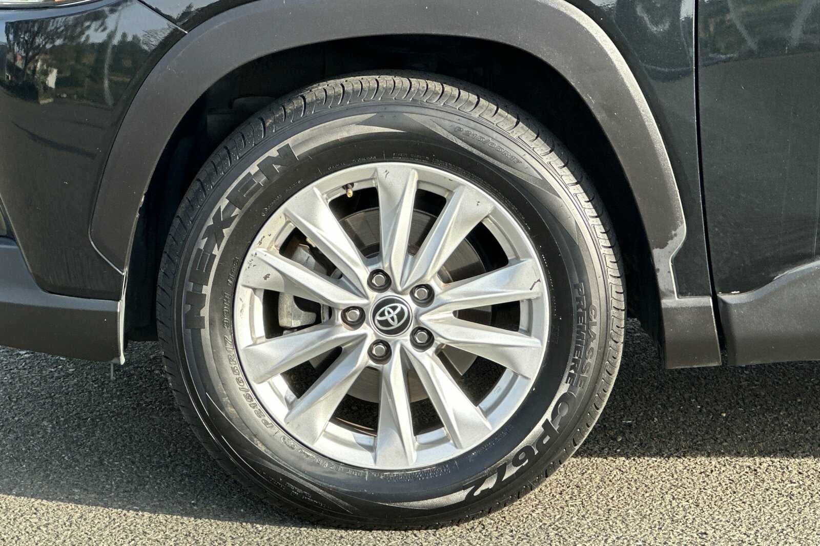 2022 Toyota Corolla Cross LE