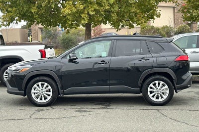 2025 Toyota Corolla Cross LE