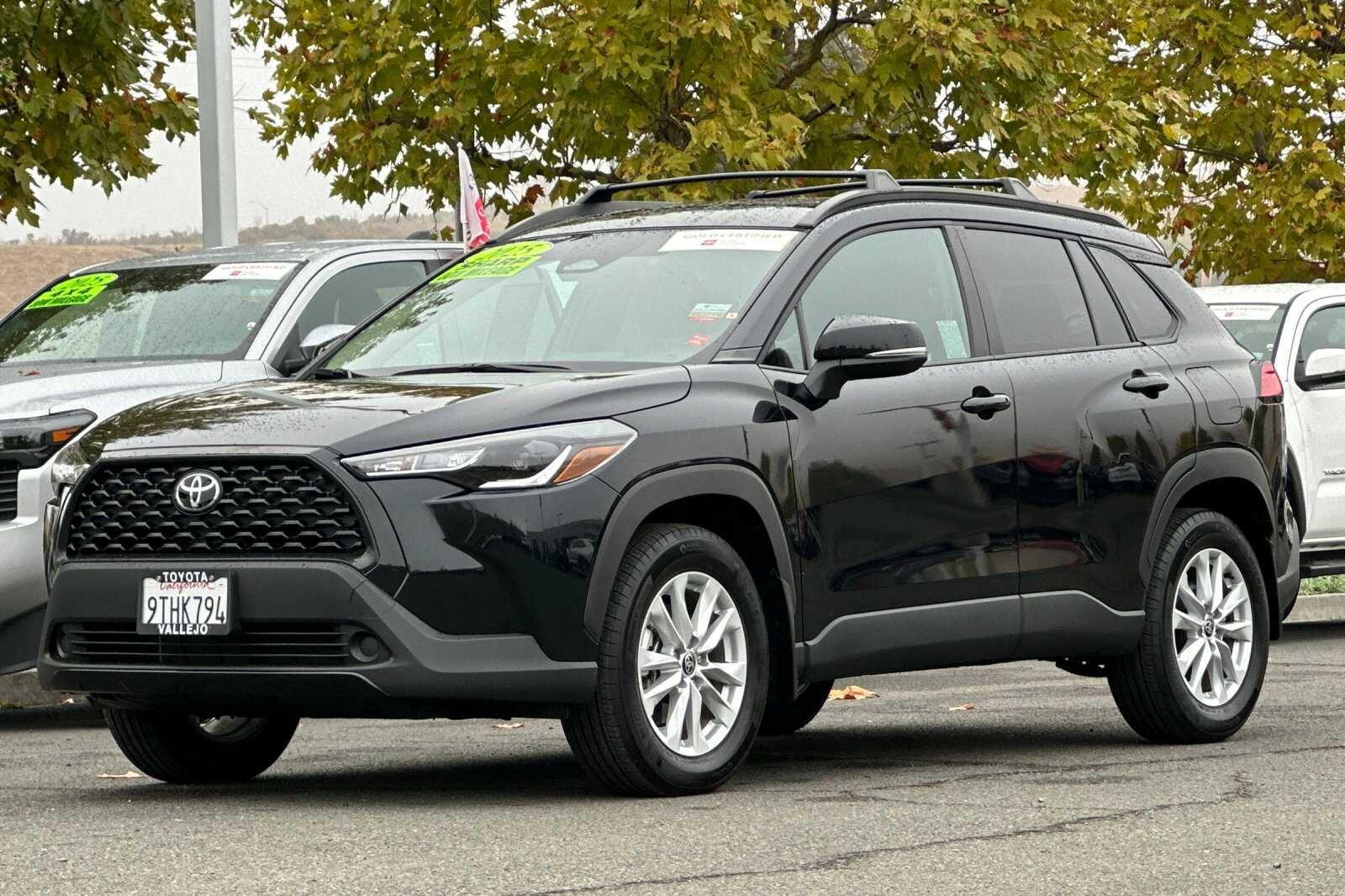 2025 Toyota Corolla Cross LE