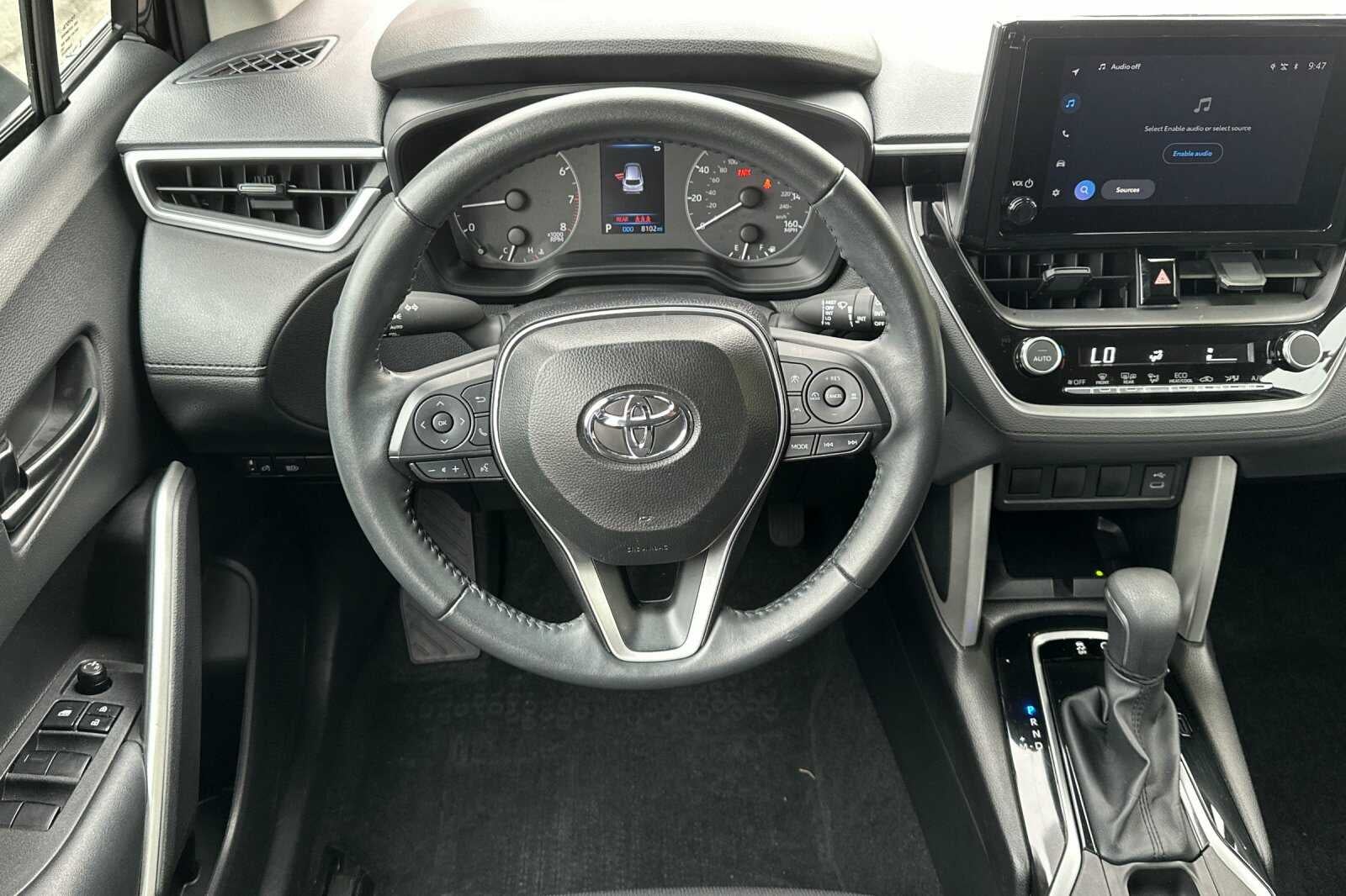 2025 Toyota Corolla Cross LE