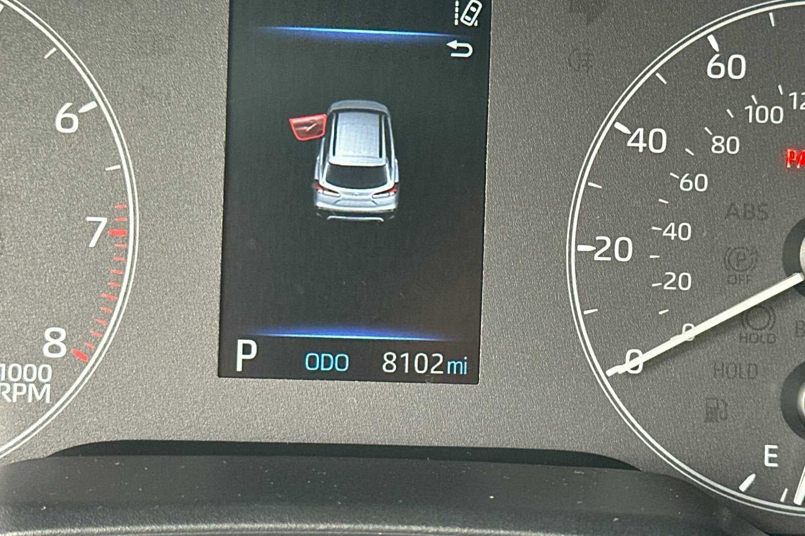 2025 Toyota Corolla Cross LE