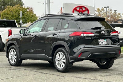2025 Toyota Corolla Cross LE