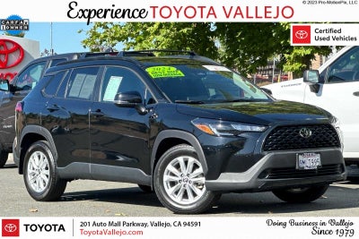 2024 Toyota Corolla Cross LE