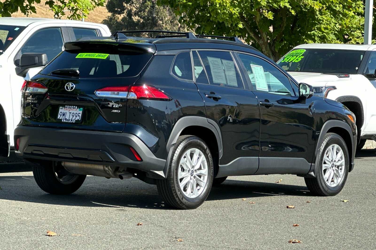 2024 Toyota Corolla Cross LE
