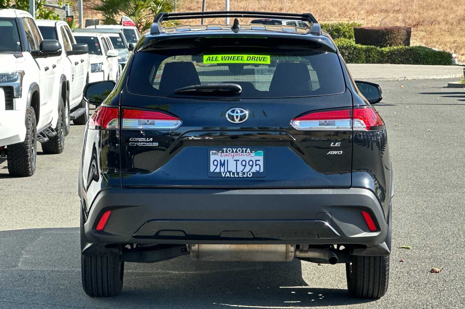 2024 Toyota Corolla Cross LE