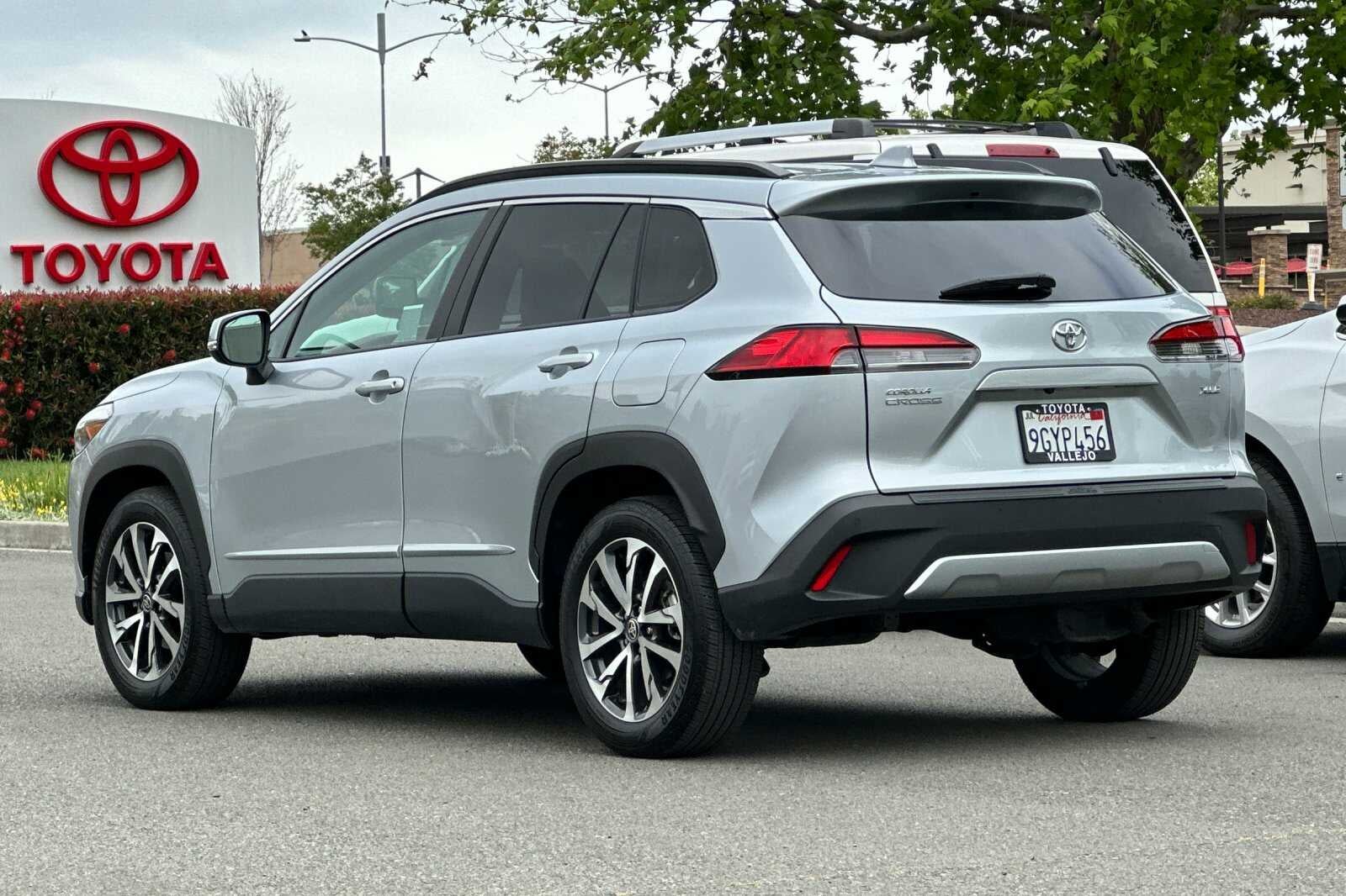 2023 Toyota Corolla Cross XLE