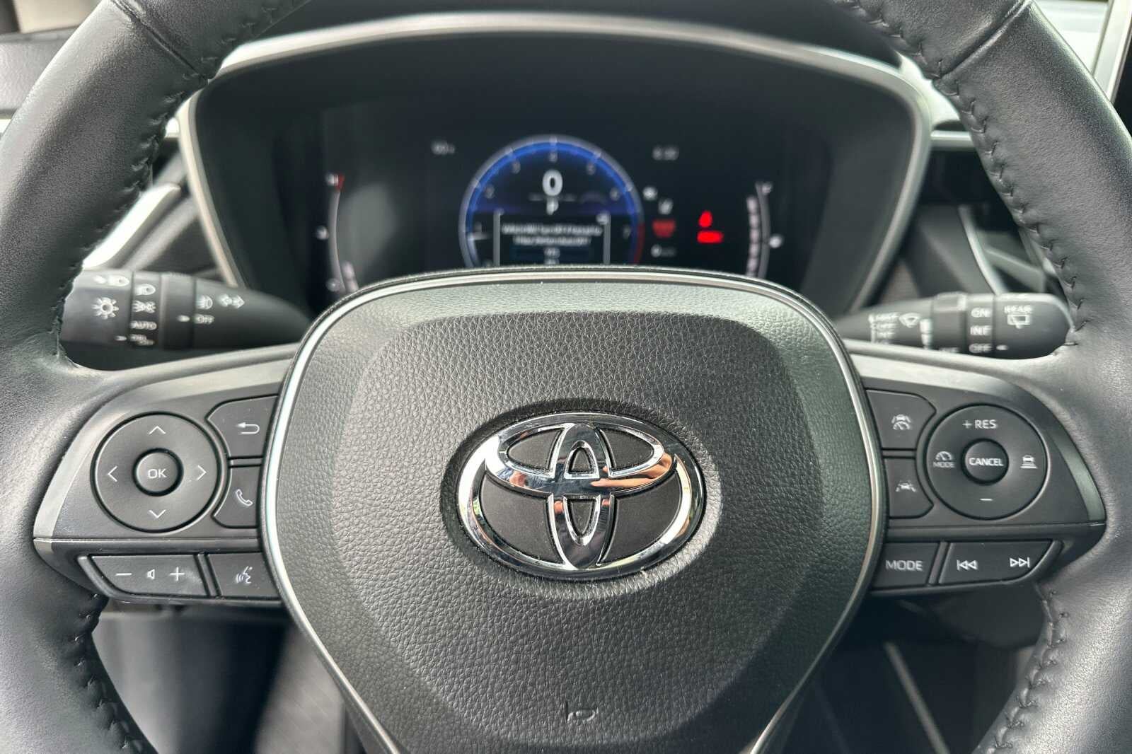 2023 Toyota Corolla Cross XLE