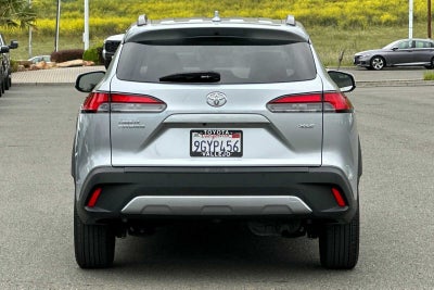 2023 Toyota Corolla Cross XLE
