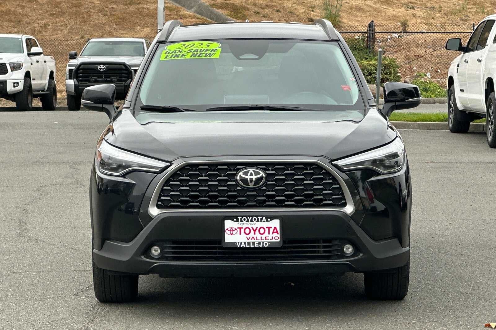 2025 Toyota Corolla Cross XLE