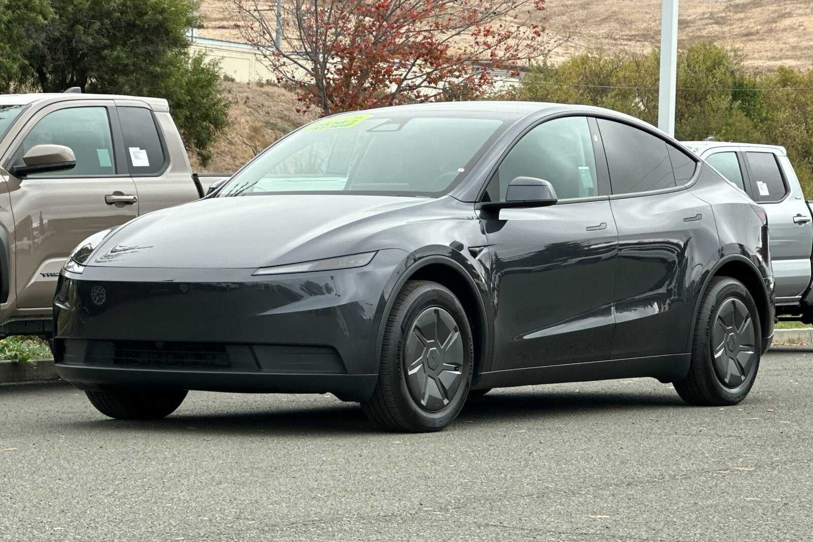 2026 Tesla Model Y Standard Range 4D Sport Utility
