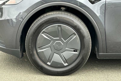 2026 Tesla Model Y Standard Range 4D Sport Utility