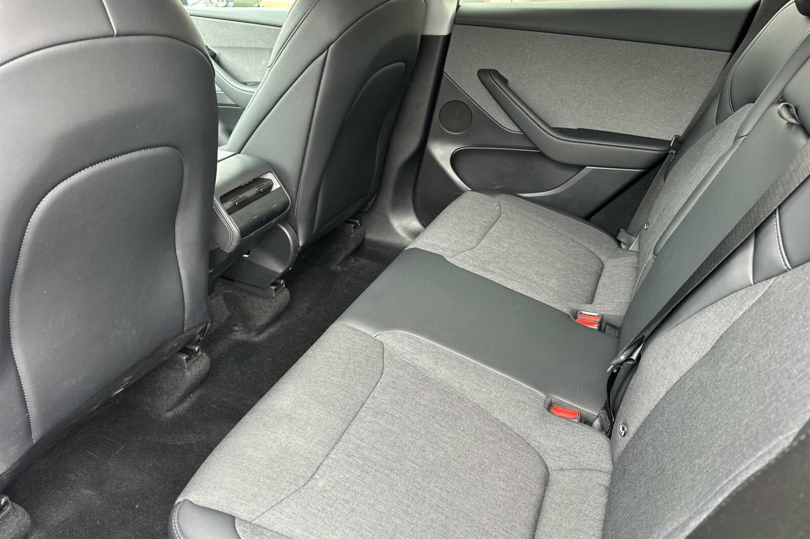 2026 Tesla Model Y Standard Range 4D Sport Utility