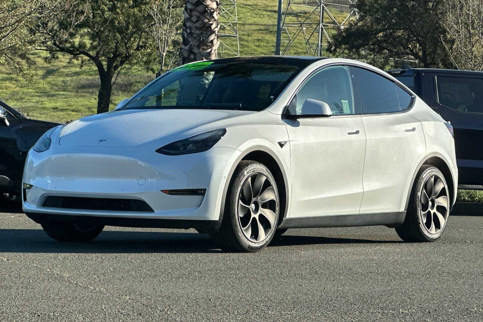 2022 Tesla Model Y Long Range