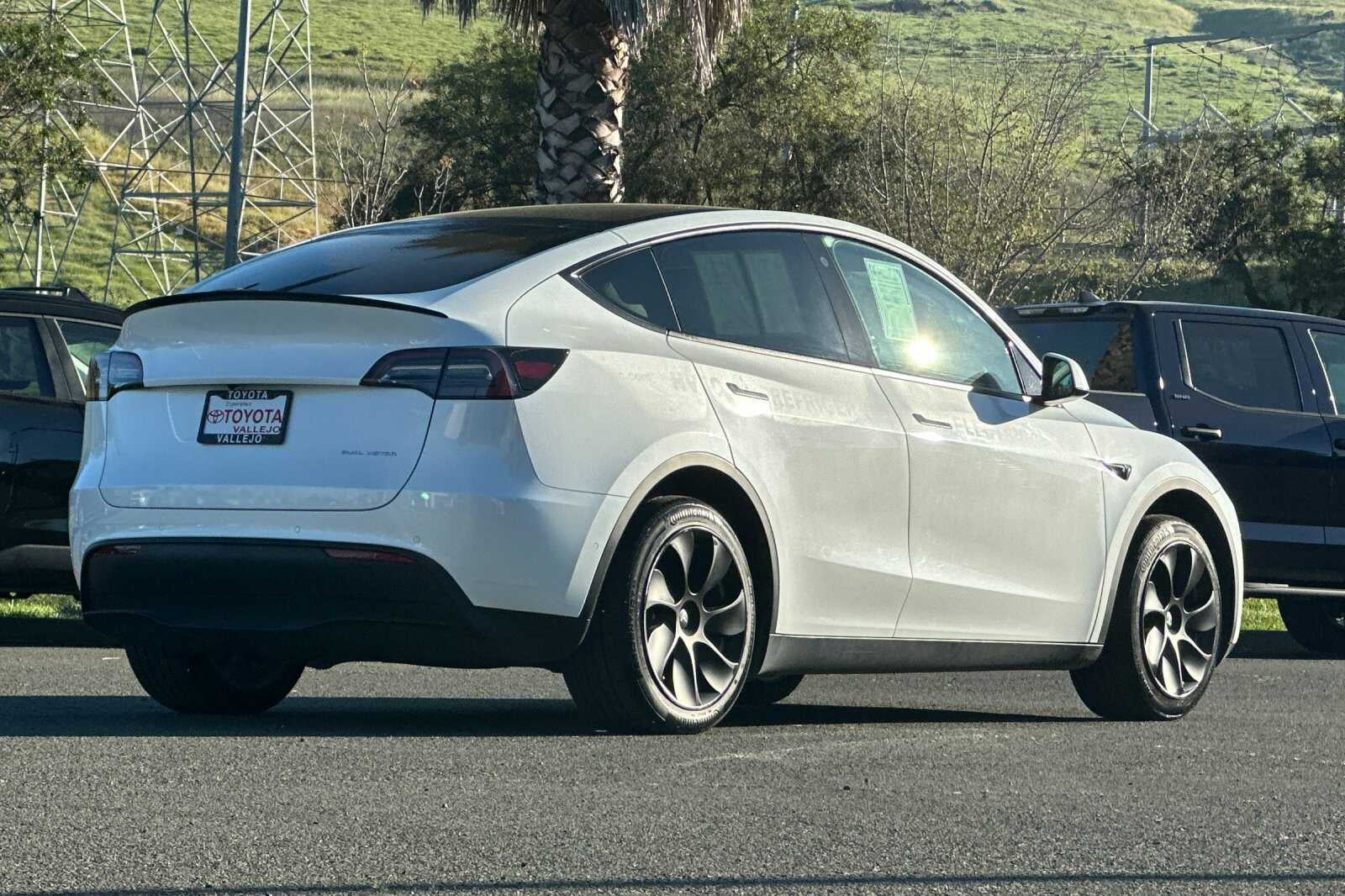 2022 Tesla Model Y Long Range