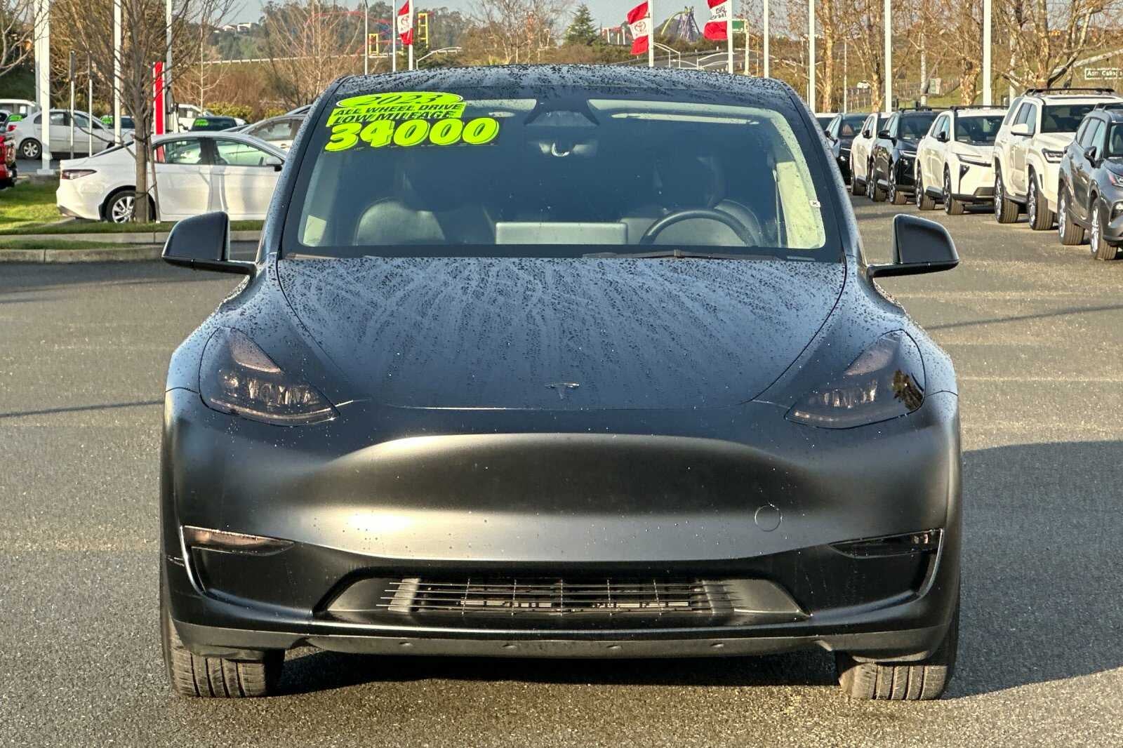 2023 Tesla Model Y Performance