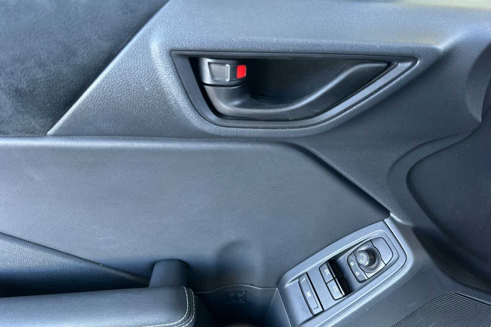 2025 Toyota GR86 Premium