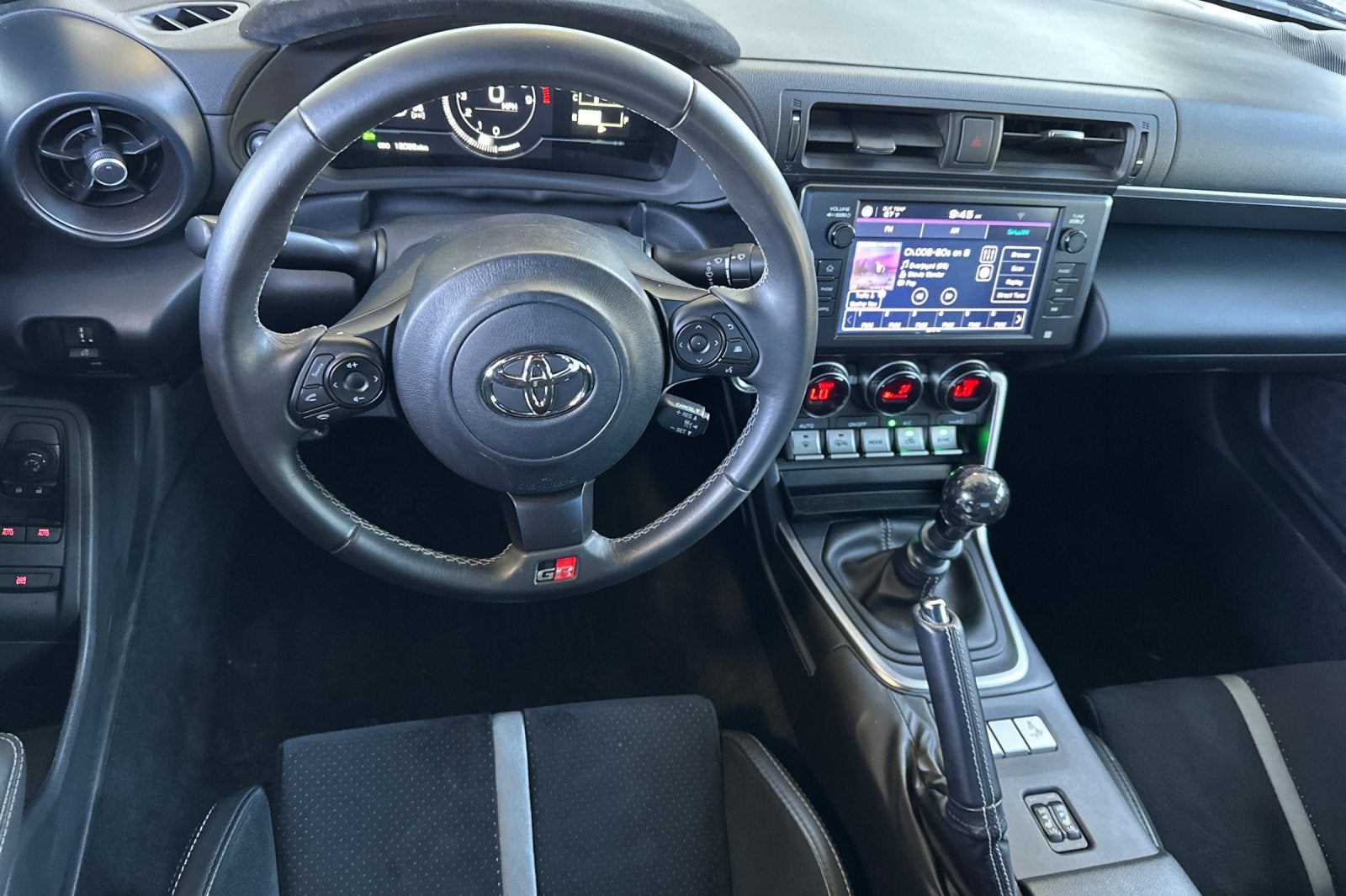 2025 Toyota GR86 Premium