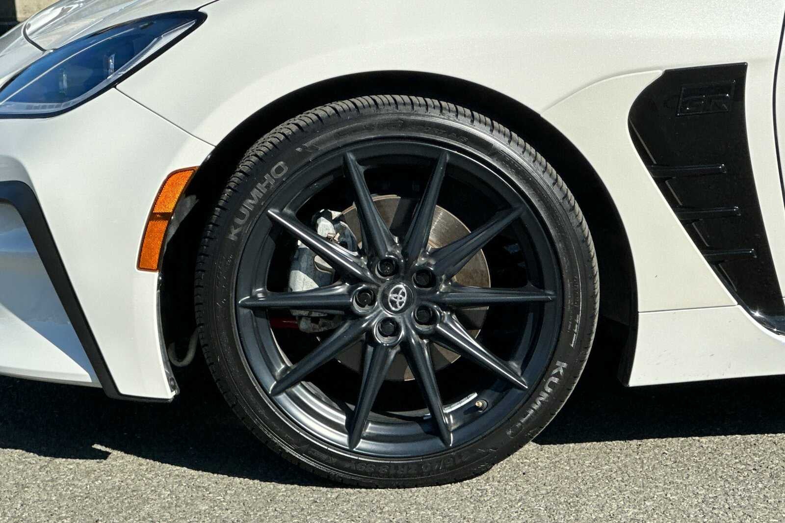 2023 Toyota GR86 Premium