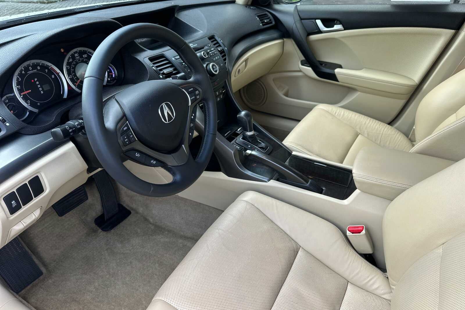 2013 Acura TSX 2.4 4D Sedan