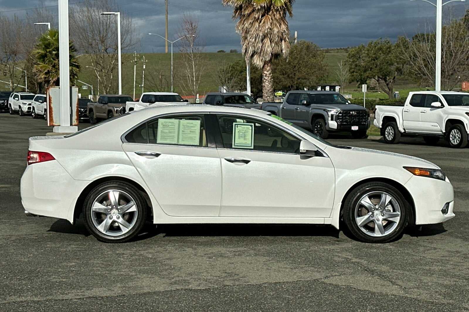 2013 Acura TSX 2.4 4D Sedan