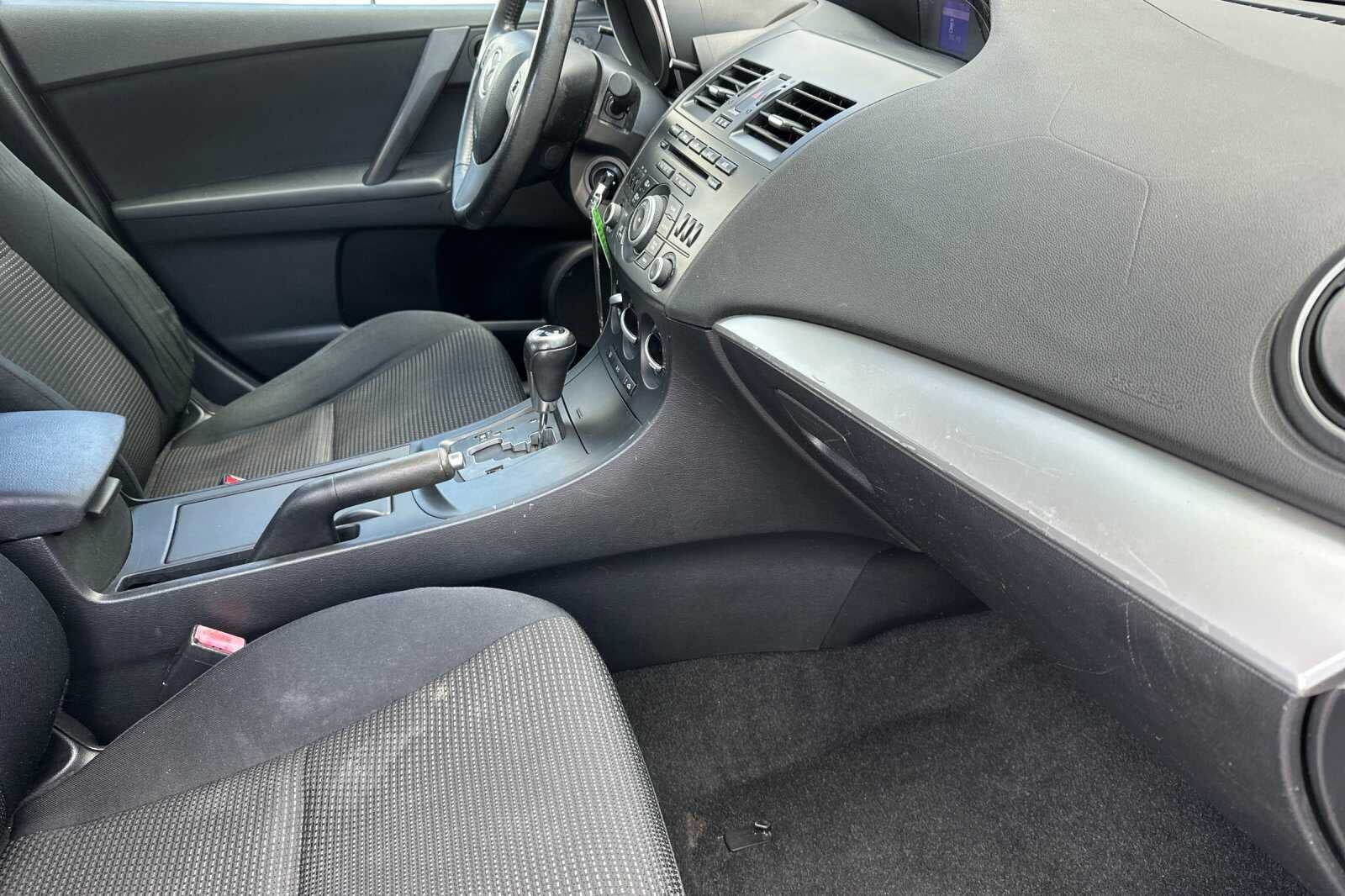 2012 Mazda Mazda3 i Touring