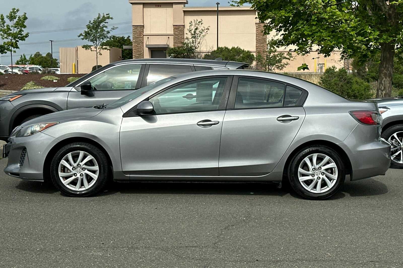 2012 Mazda Mazda3 i Touring
