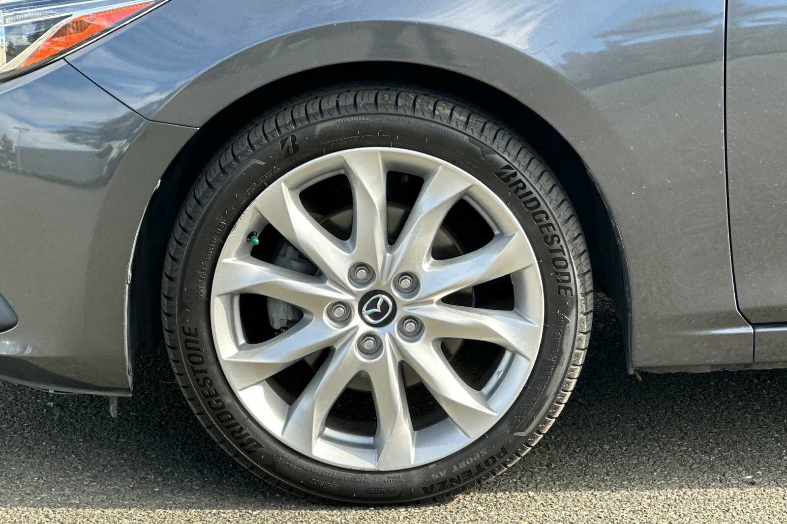 2014 Mazda Mazda3 s Grand Touring