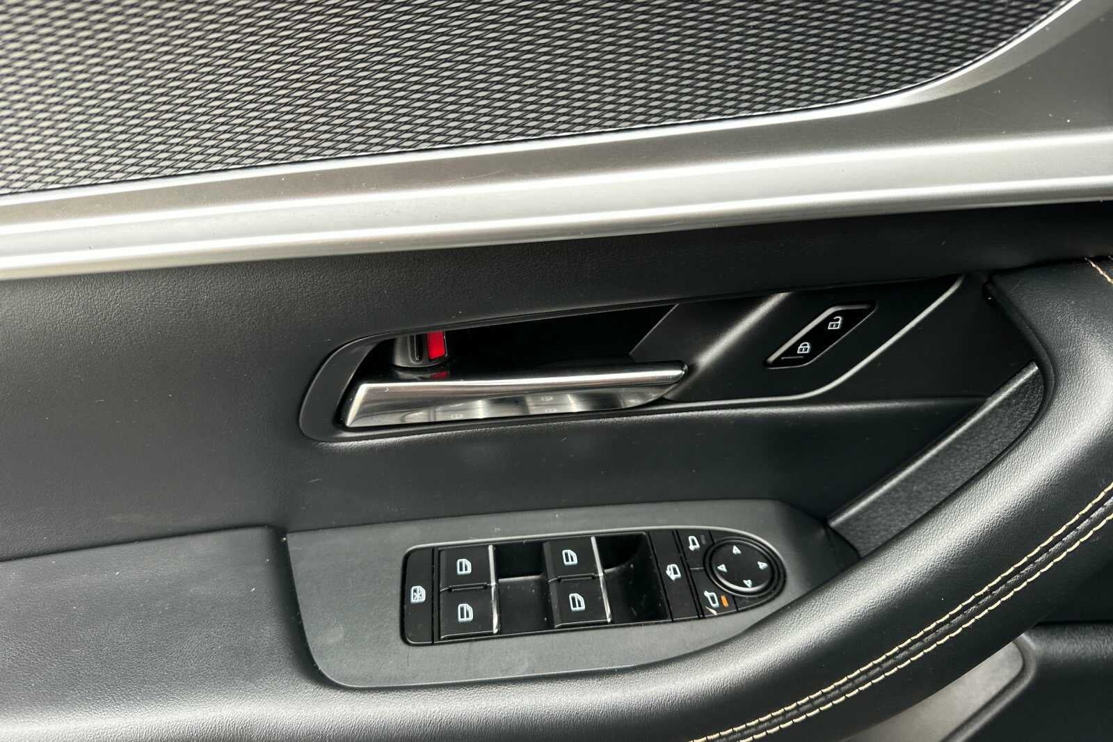 2024 Mazda Mazda CX-90 PHEV Premium Plus