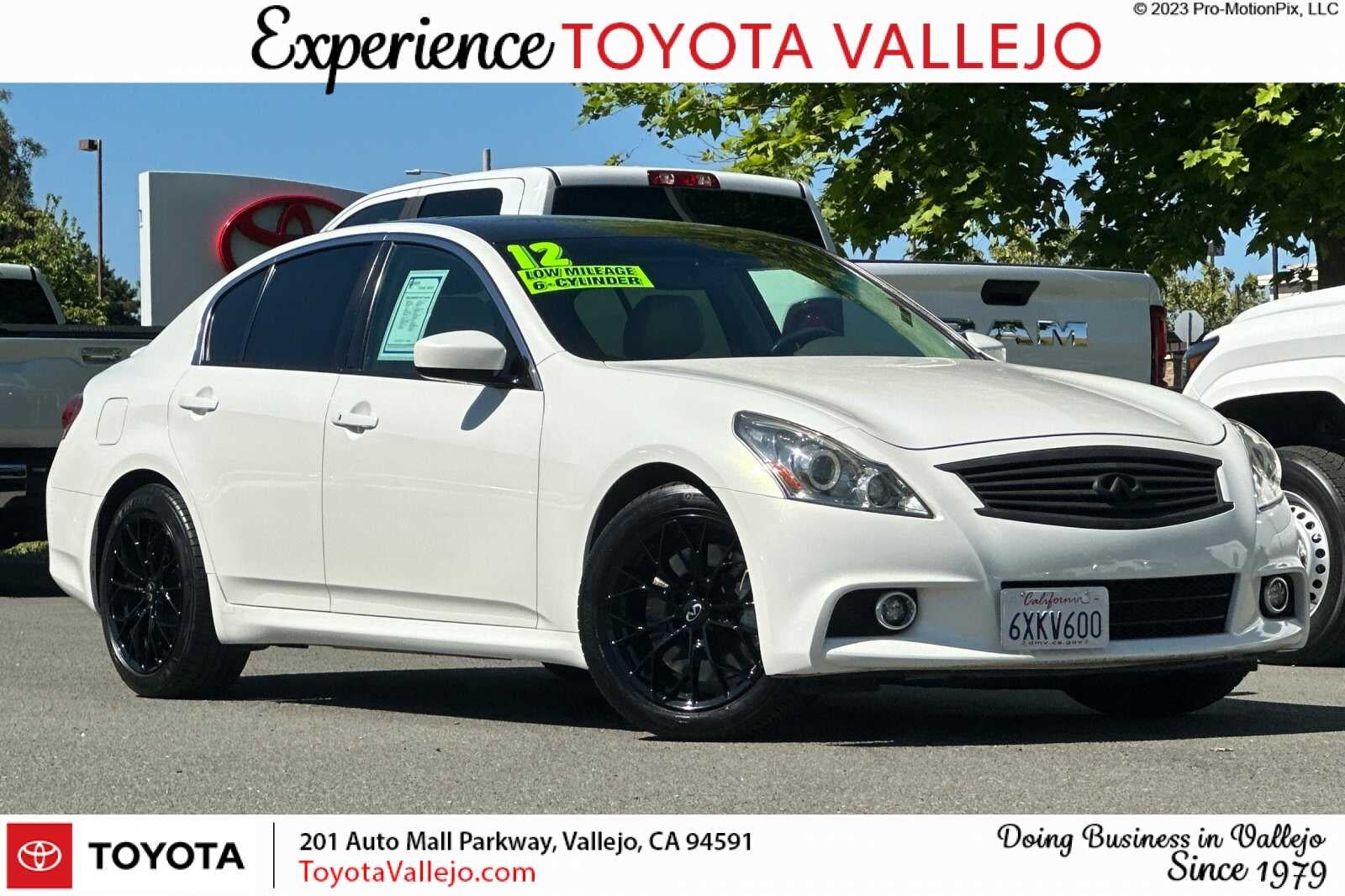 2012 INFINITI G's photo