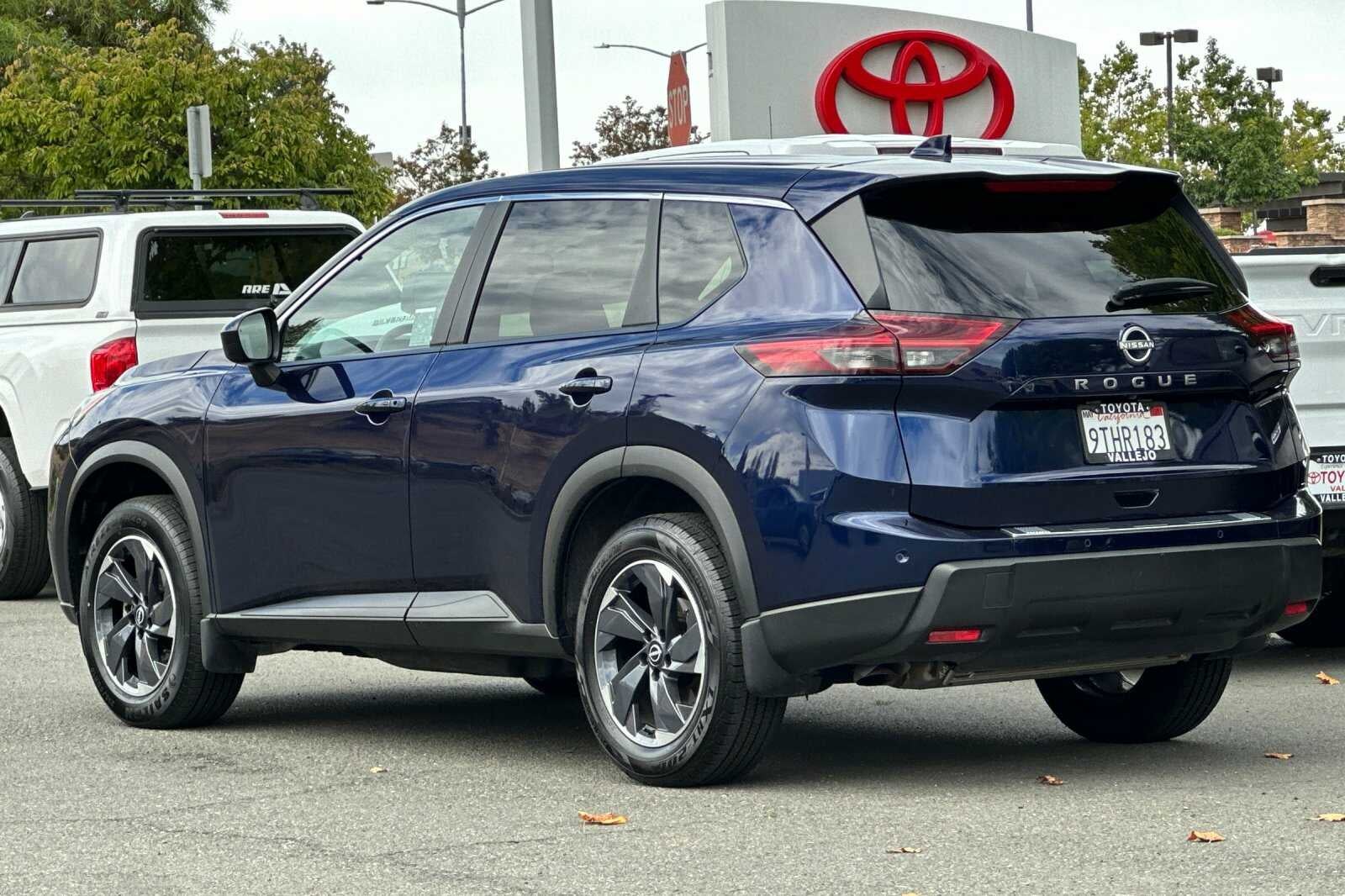 2025 Nissan Rogue SV