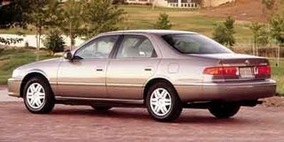 2000 Toyota Camry LE 4D Sedan
