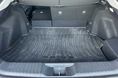 2025 Toyota Prius LE 5D Hatchback