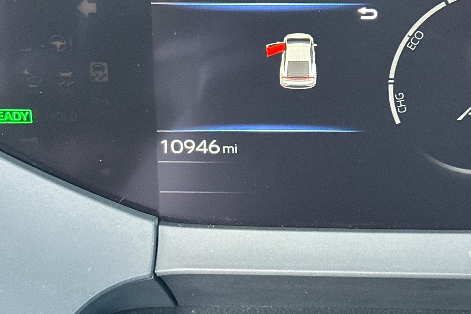 2025 Toyota Prius LE 5D Hatchback