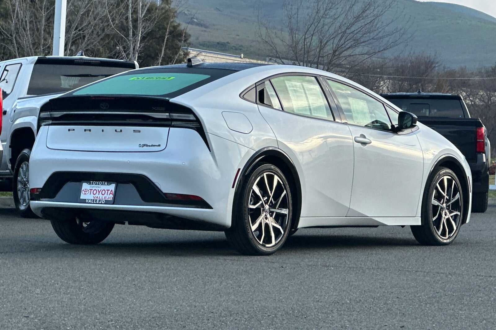 2024 Toyota Prius Prime XSE 5D Hatchback