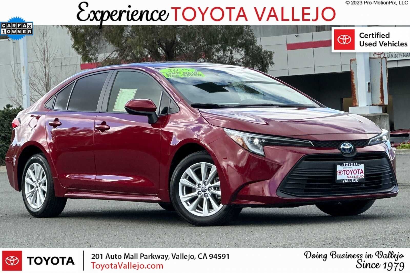 2025 Toyota Corolla Hybrid LE 4D Sedan