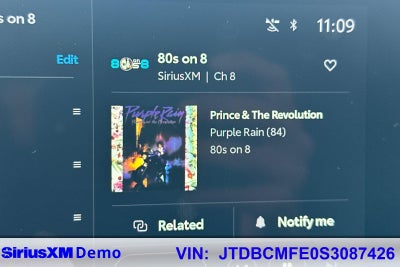 2025 Toyota Corolla Hybrid LE 4D Sedan