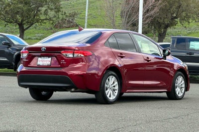 2025 Toyota Corolla Hybrid LE 4D Sedan