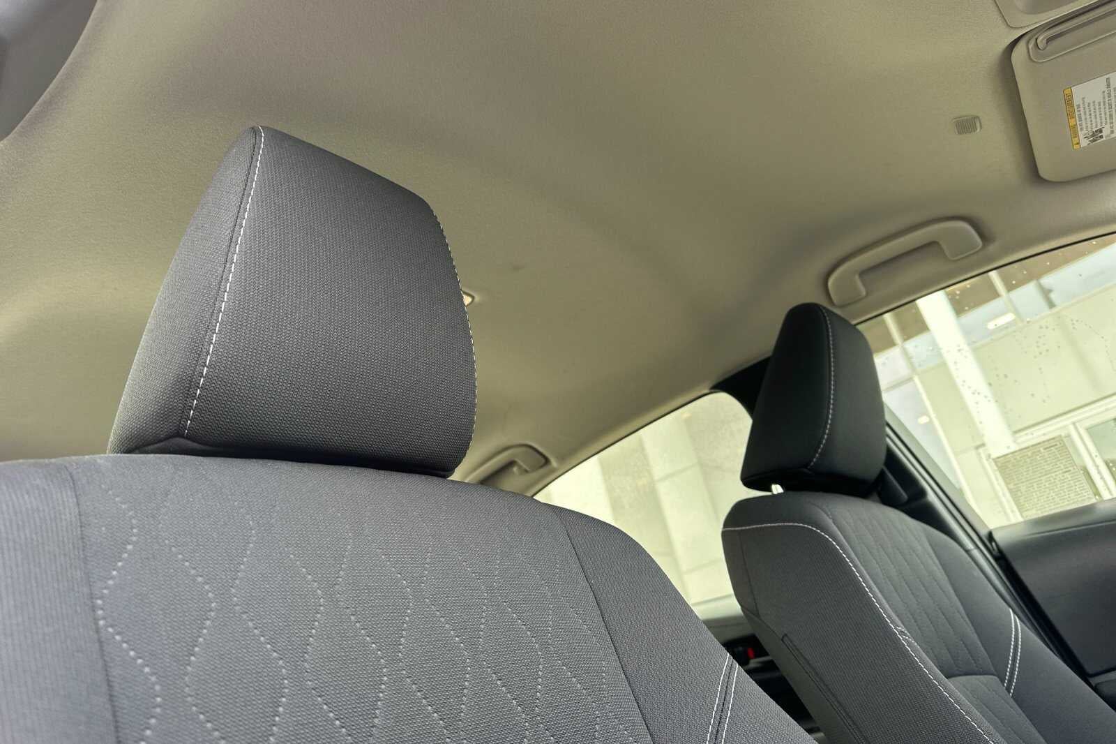 2025 Toyota Corolla Hybrid LE 4D Sedan