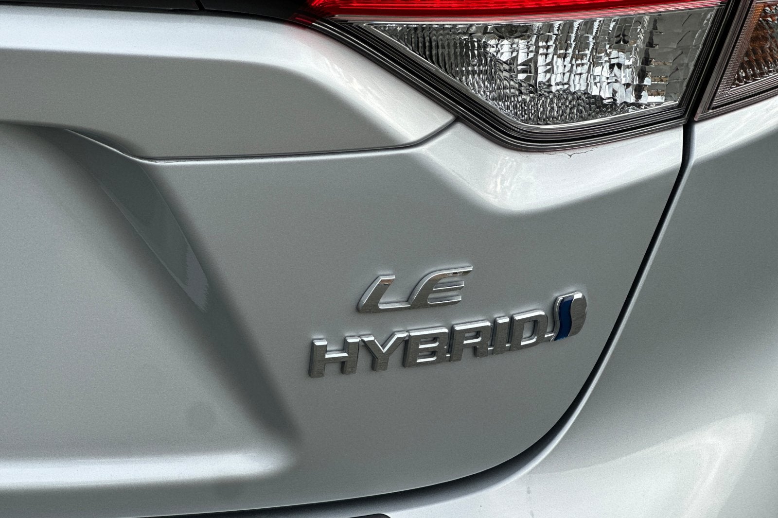 2024 Toyota Corolla Hybrid LE 4D Sedan