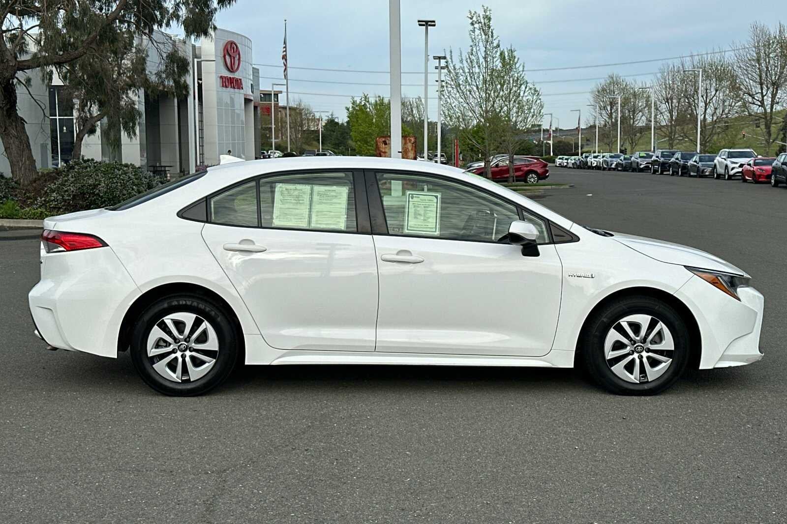 2021 Toyota Corolla Hybrid LE