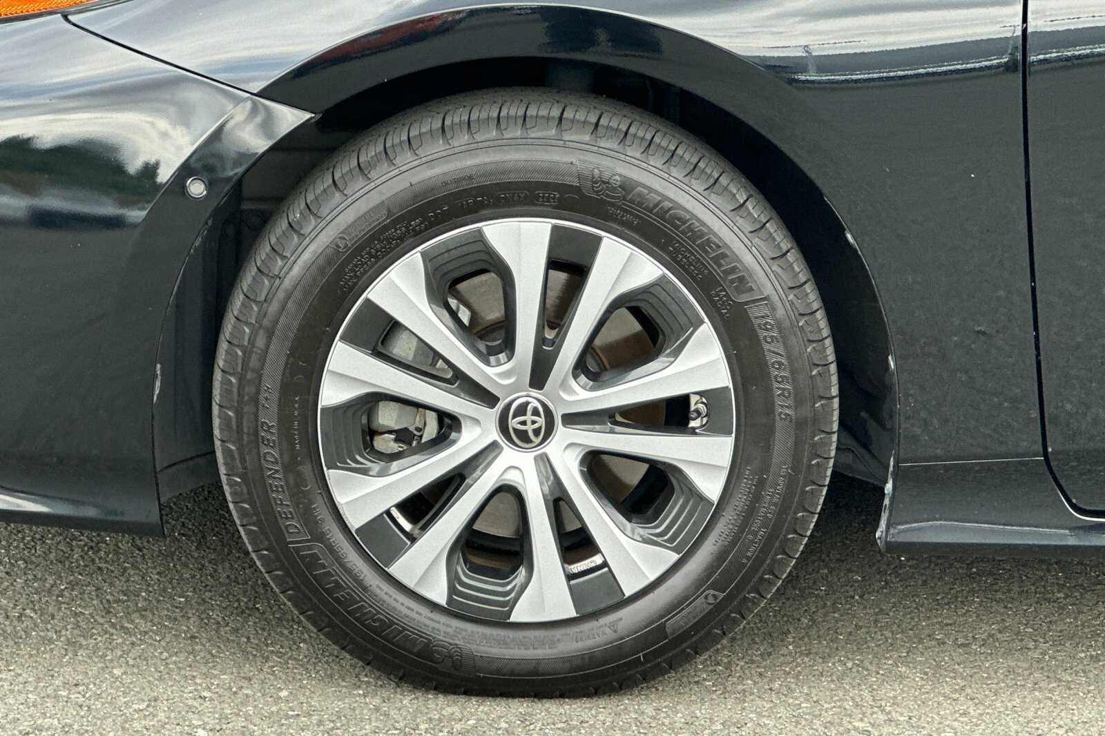 2021 Toyota Prius Prime Limited 5D Hatchback