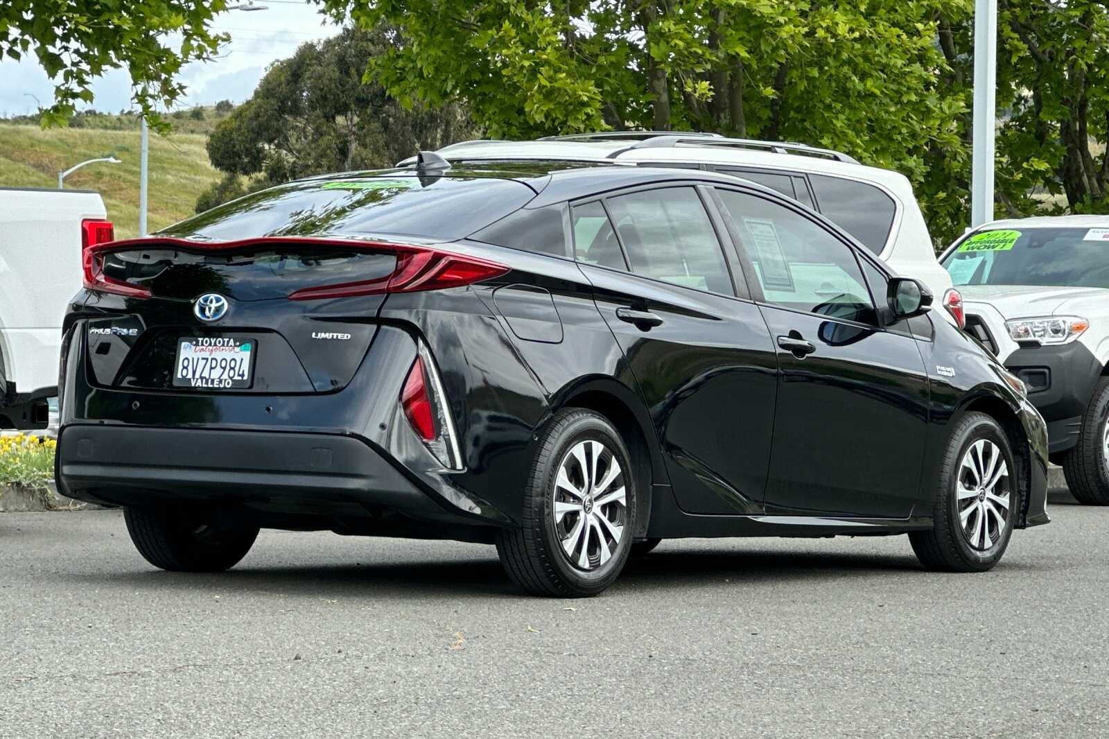 2021 Toyota Prius Prime Limited 5D Hatchback